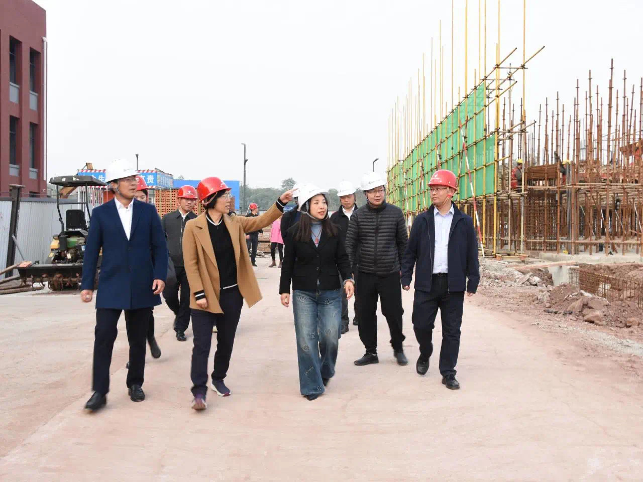 ��������������Ӣ����һ�е���2121�Ƿ�